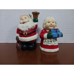 Santa And Mrs. Claus Salt and Pepper Shakers Vintage
